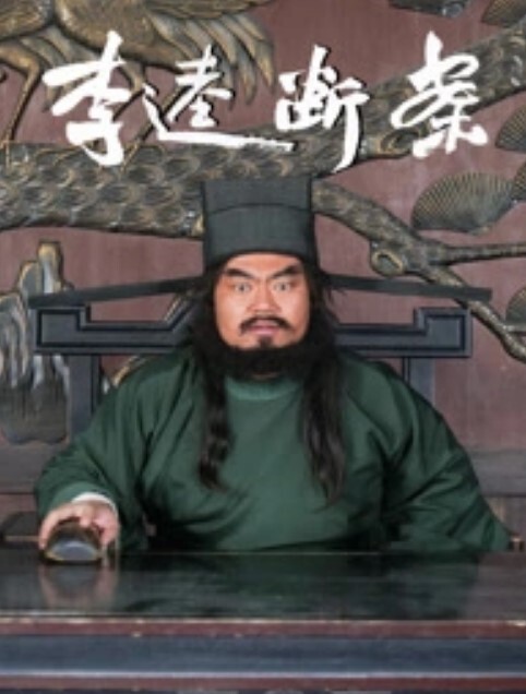 性瘾极强的反差婊跪地吃鸡 - Vv视频